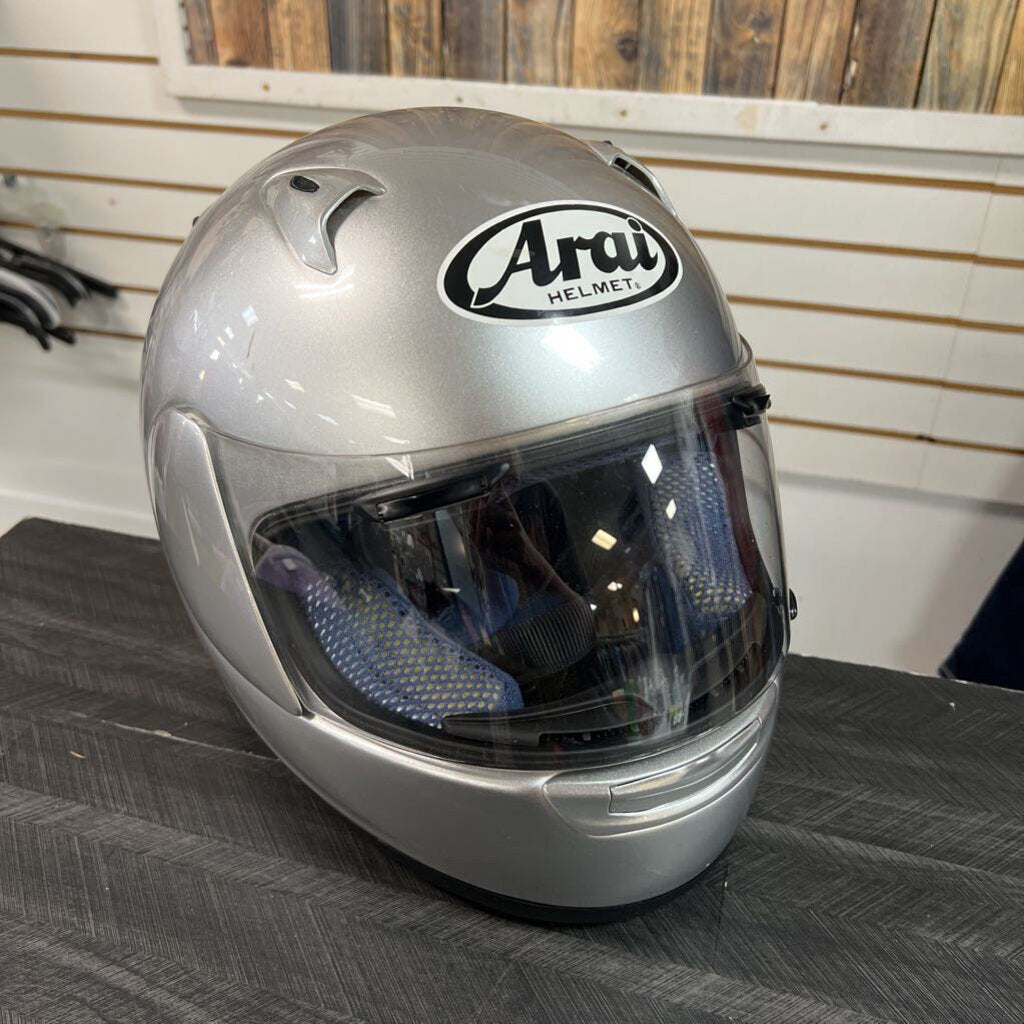 Arai Motorcycle Helmet, Men's L