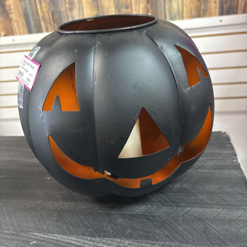 Metal Pumpkin- No Shipping