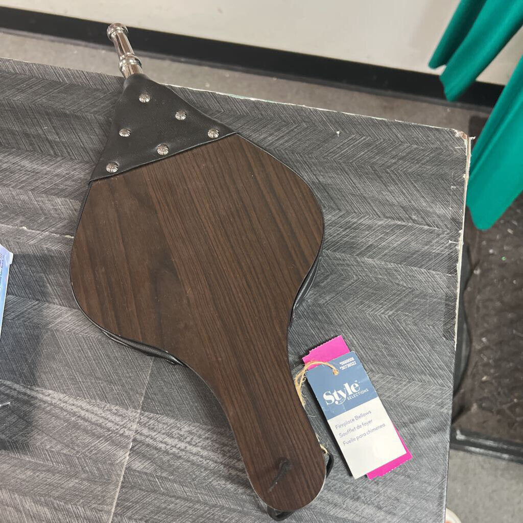 NWT Fireplace Bellows