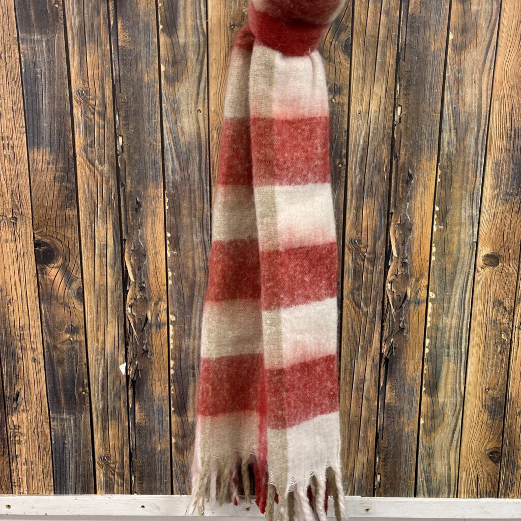NWT Soft Plaid Scarf