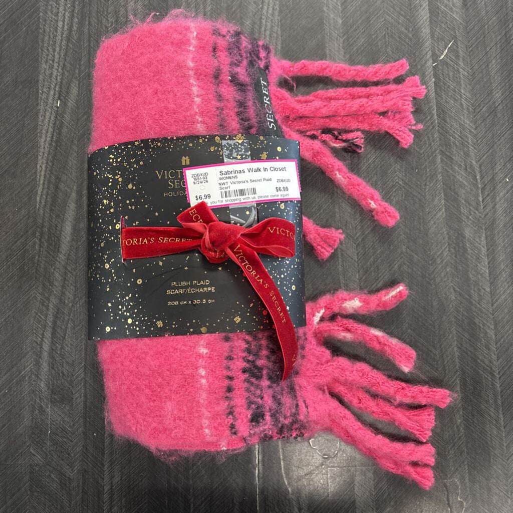 NWT Victoria's Secret Plaid Scarf