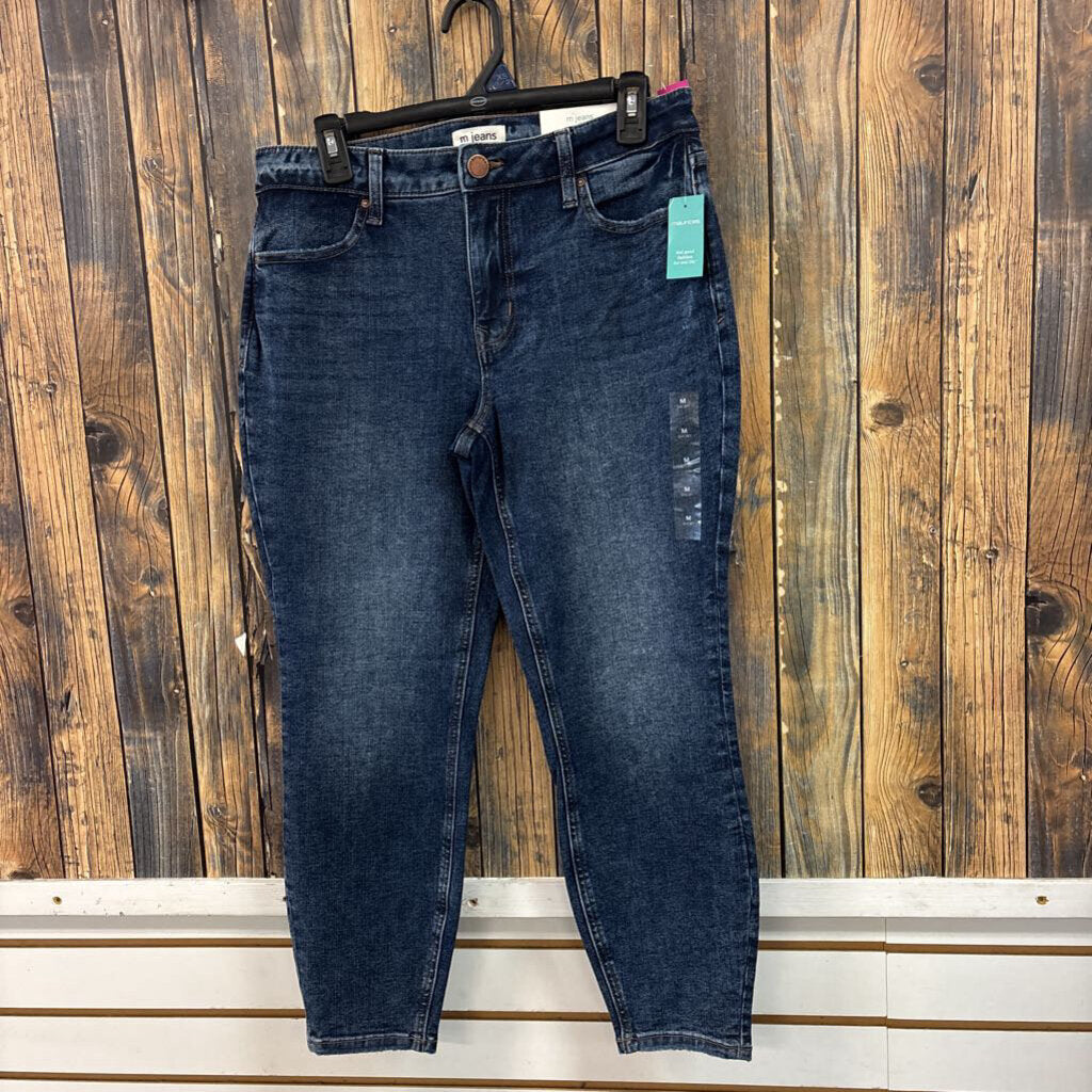 NWT Maurices Jeans, Womens M Short