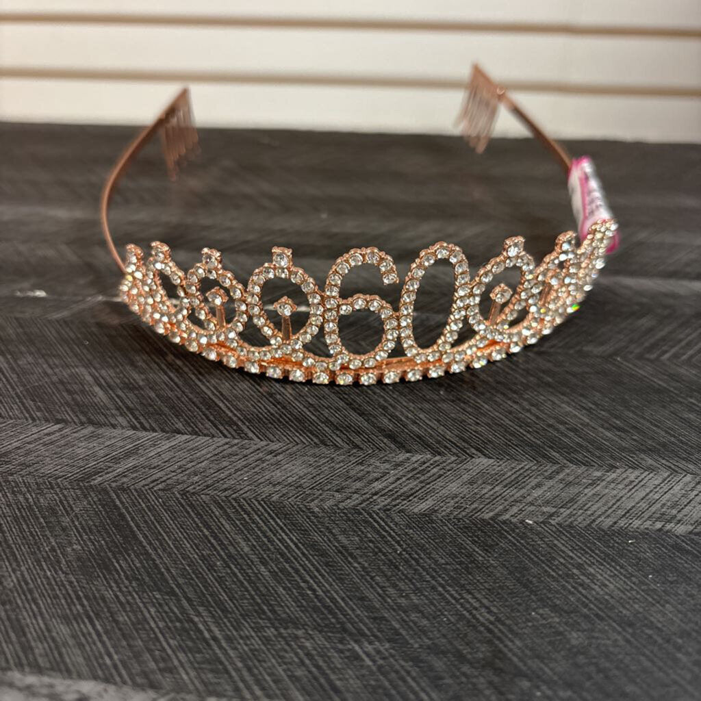 Jeweled 60 Tiera