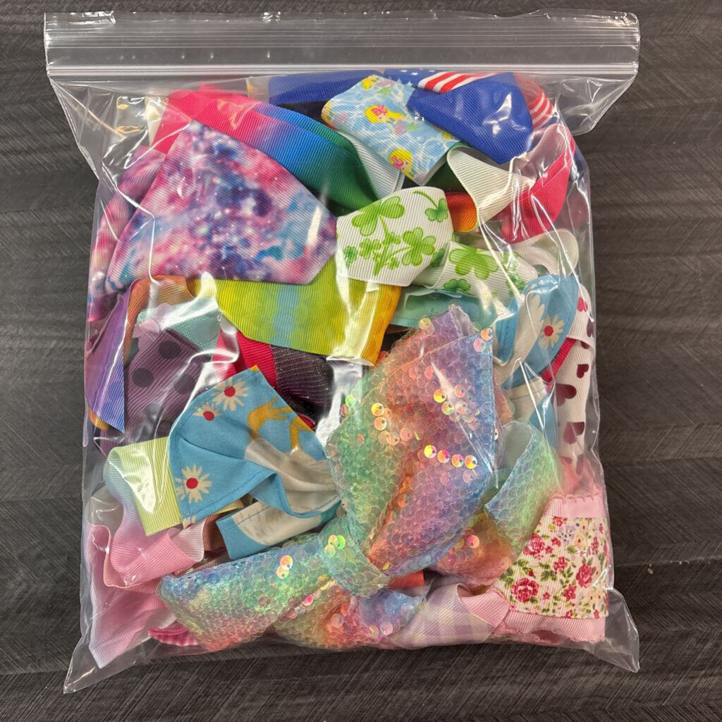 Bag of Assorted Bows (1)