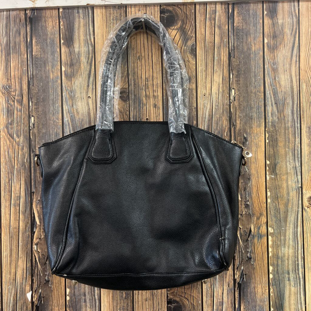 Penelope Ann Uptown Girl Black Purse - 16x12