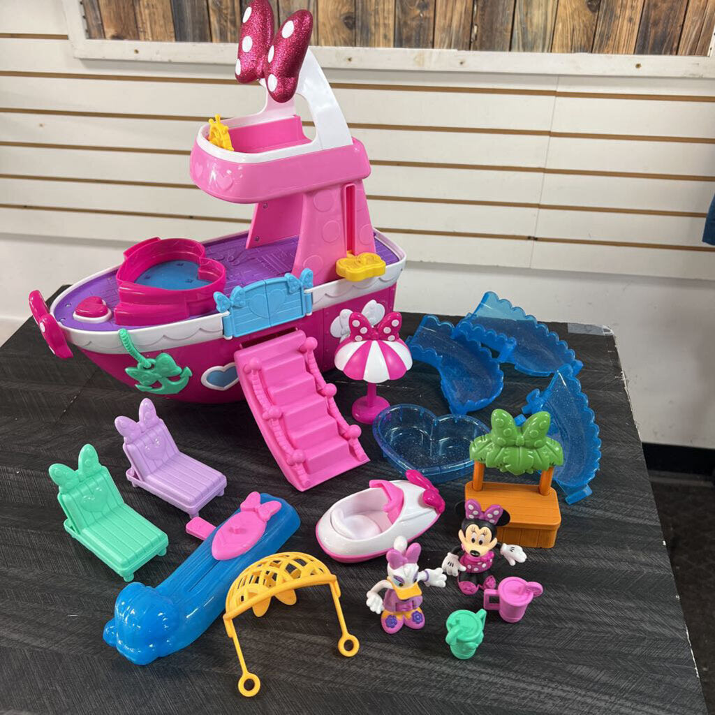 Minnie Mouse Boat w/ Accessories - NO SHIP - 13x12