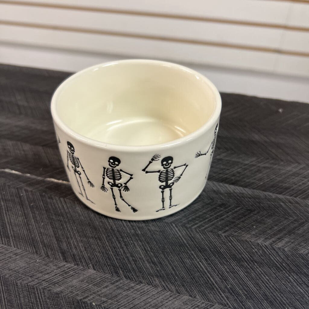 Skeleton Ramekin - 4x2
