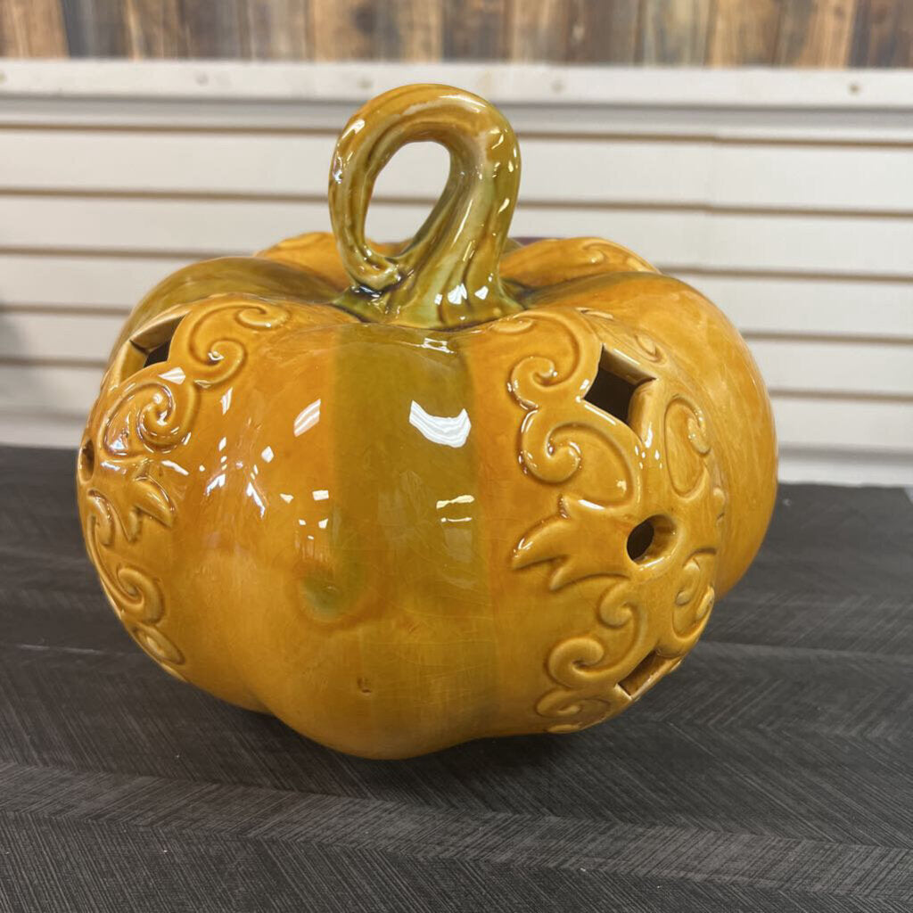 Glass Yellow Pumpkin - NO SHIP - 8x7