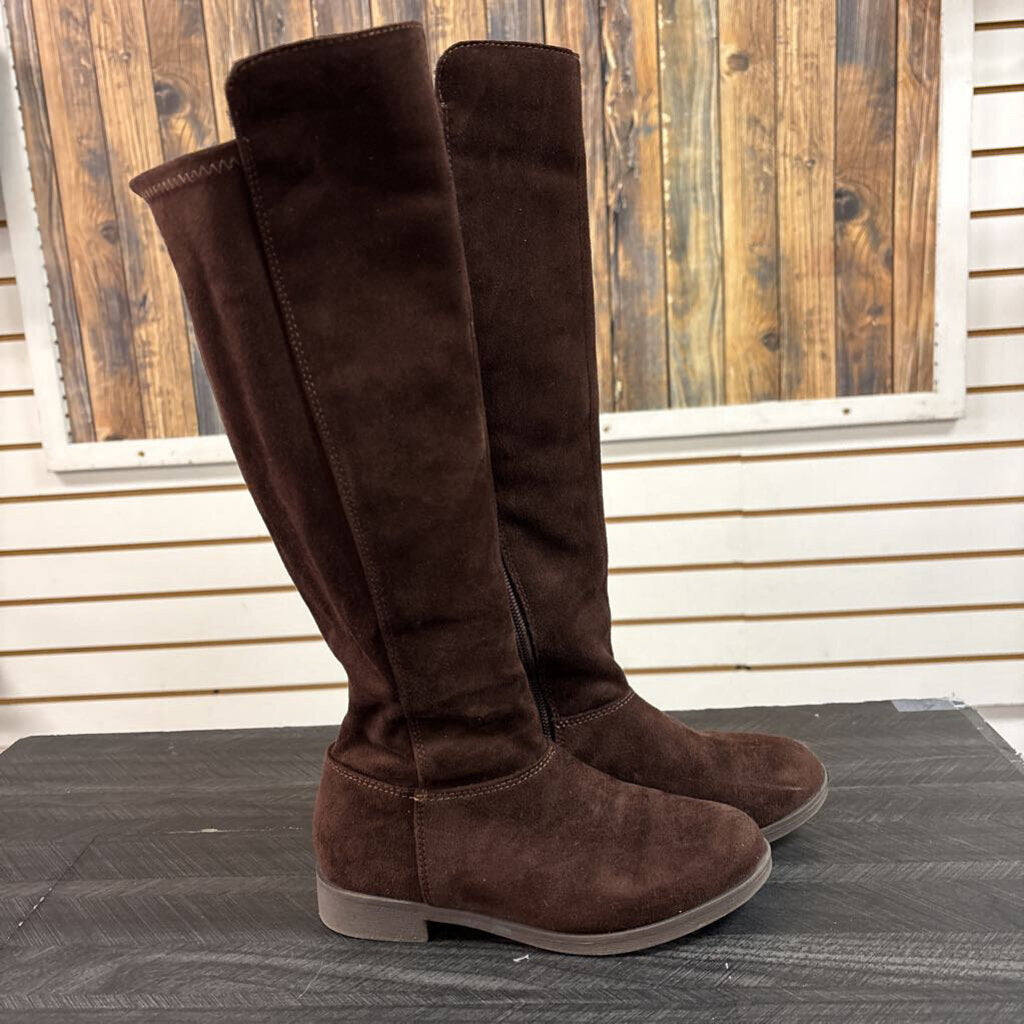 Childrens Place Brown Boots, Girls 13