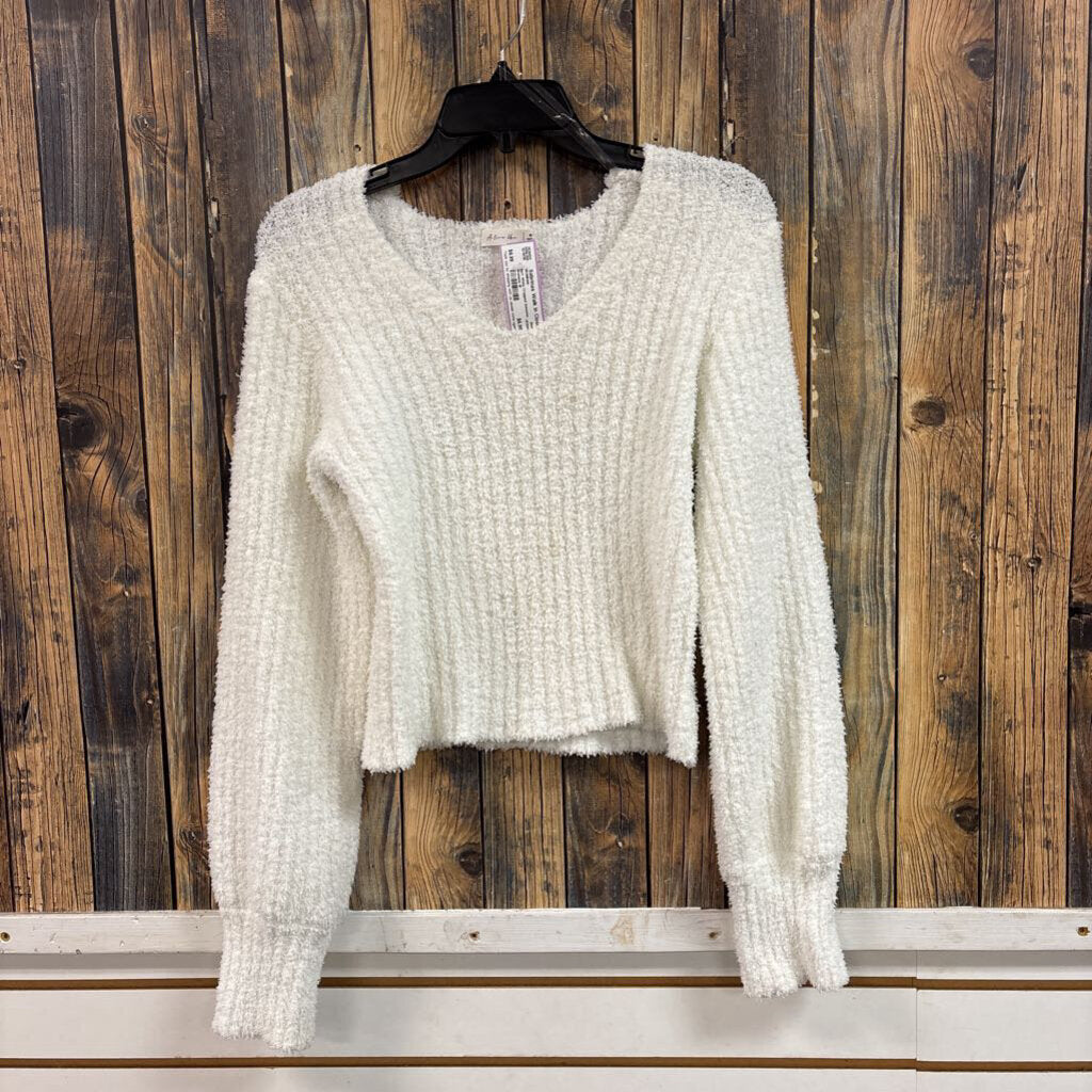Soft White Cropped Sweater, Womens M