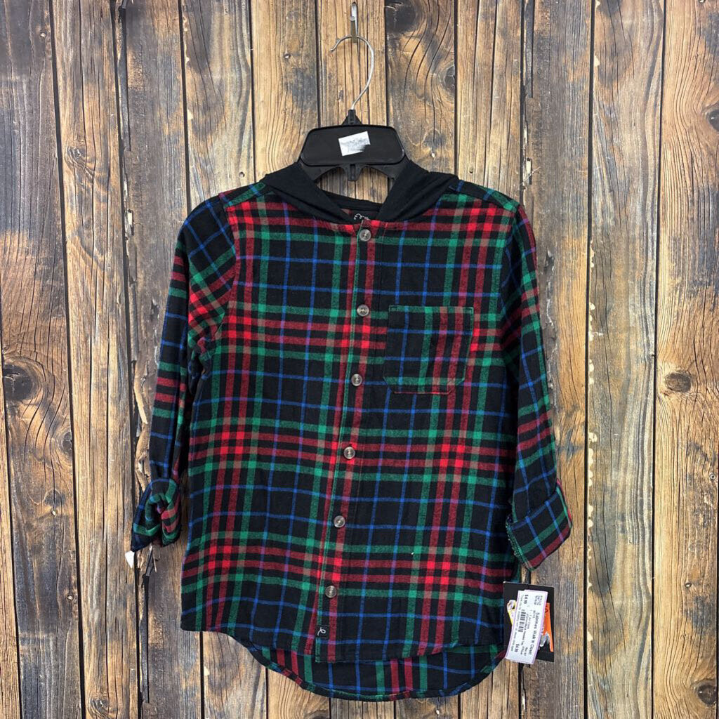 NWT Art Class Red/Green/Black Hooded Top, Boys 6/7