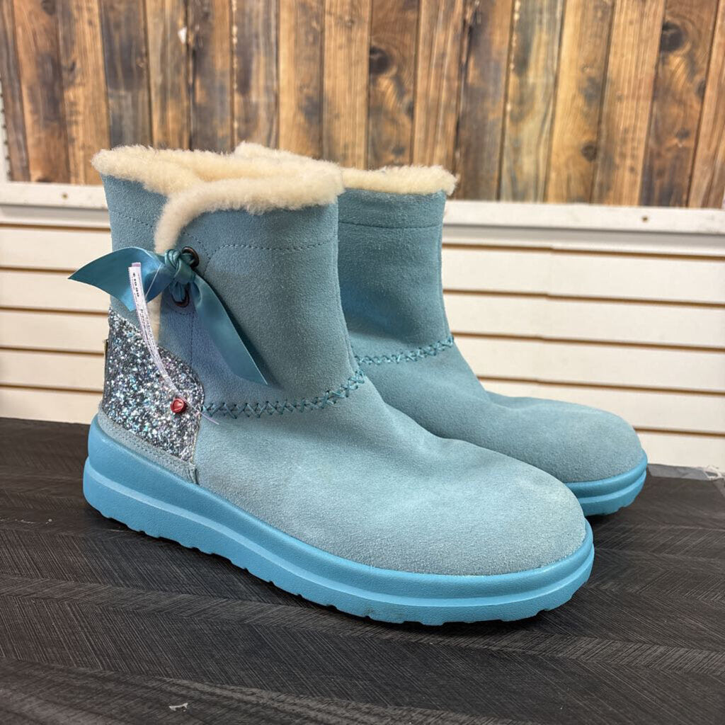 UGG Blue Boots, Women's 9