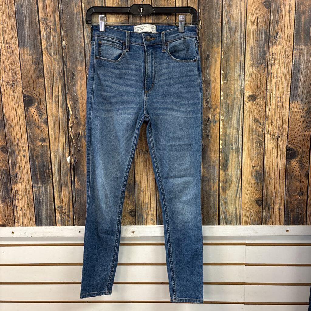 Abercrombie and Fitch Jeans, Women's 26/2S
