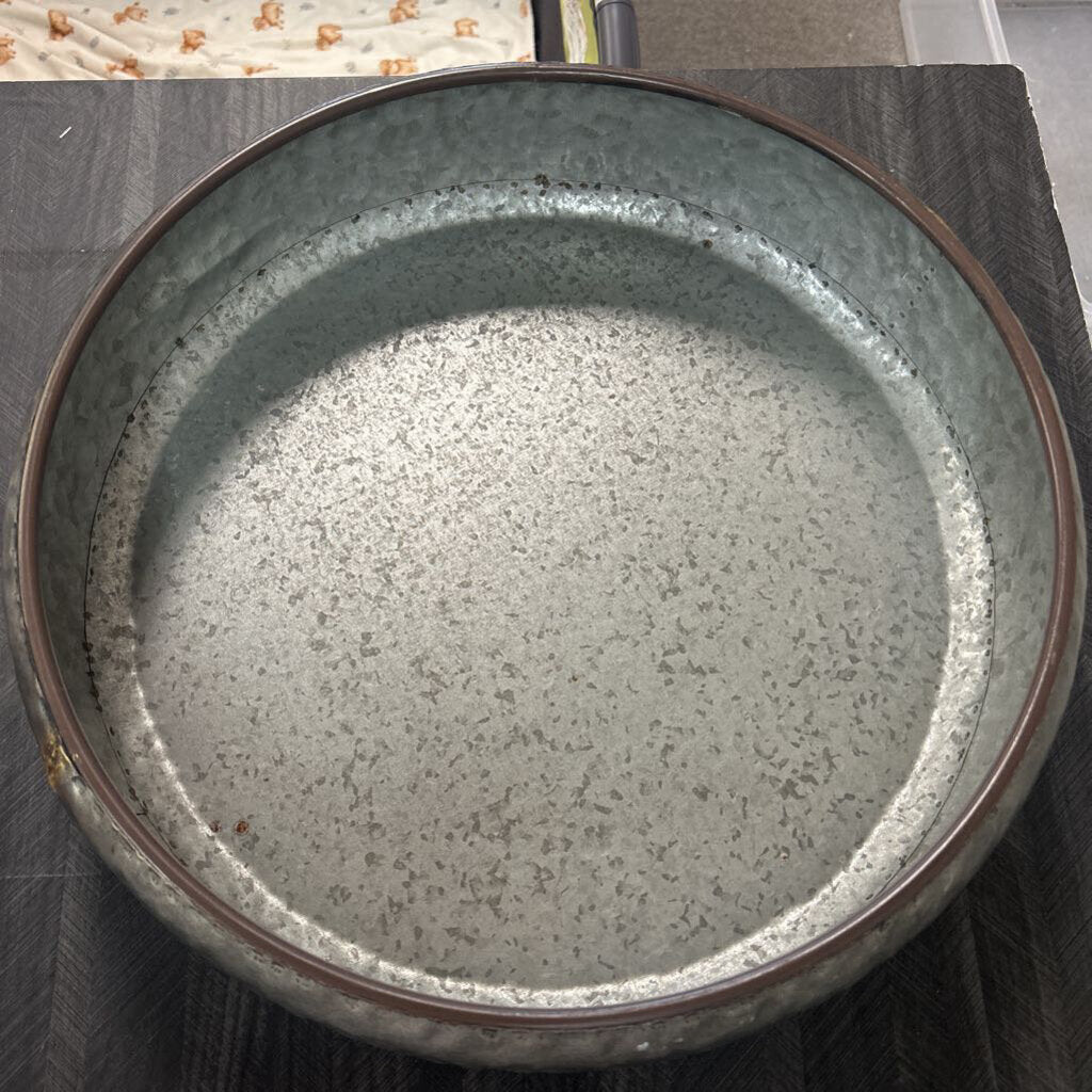 Round Tin Tray - NO SHIP - 17x4