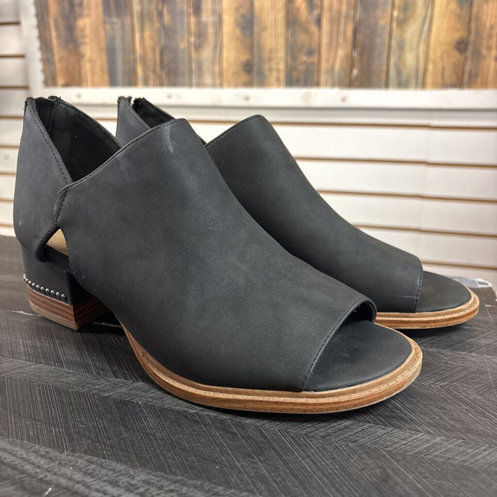 Maurices Black Shoes, Womens 9