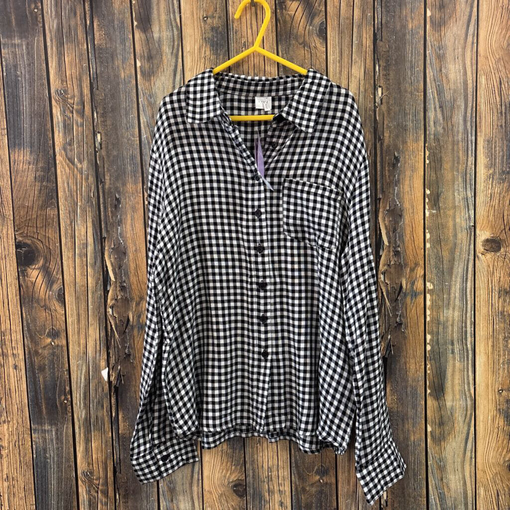 NWT Checkered Button Up, Girls 11/12